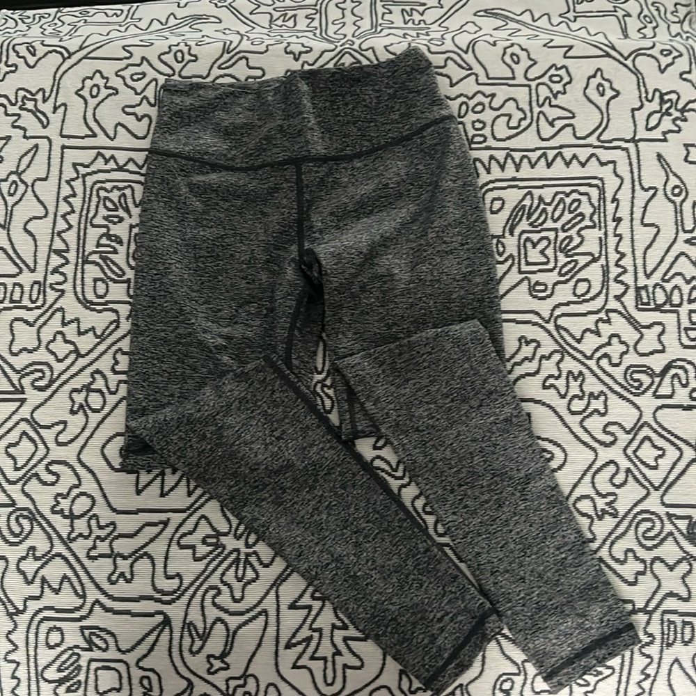 Victoria’s Secret VSX Sport Knockout leggings